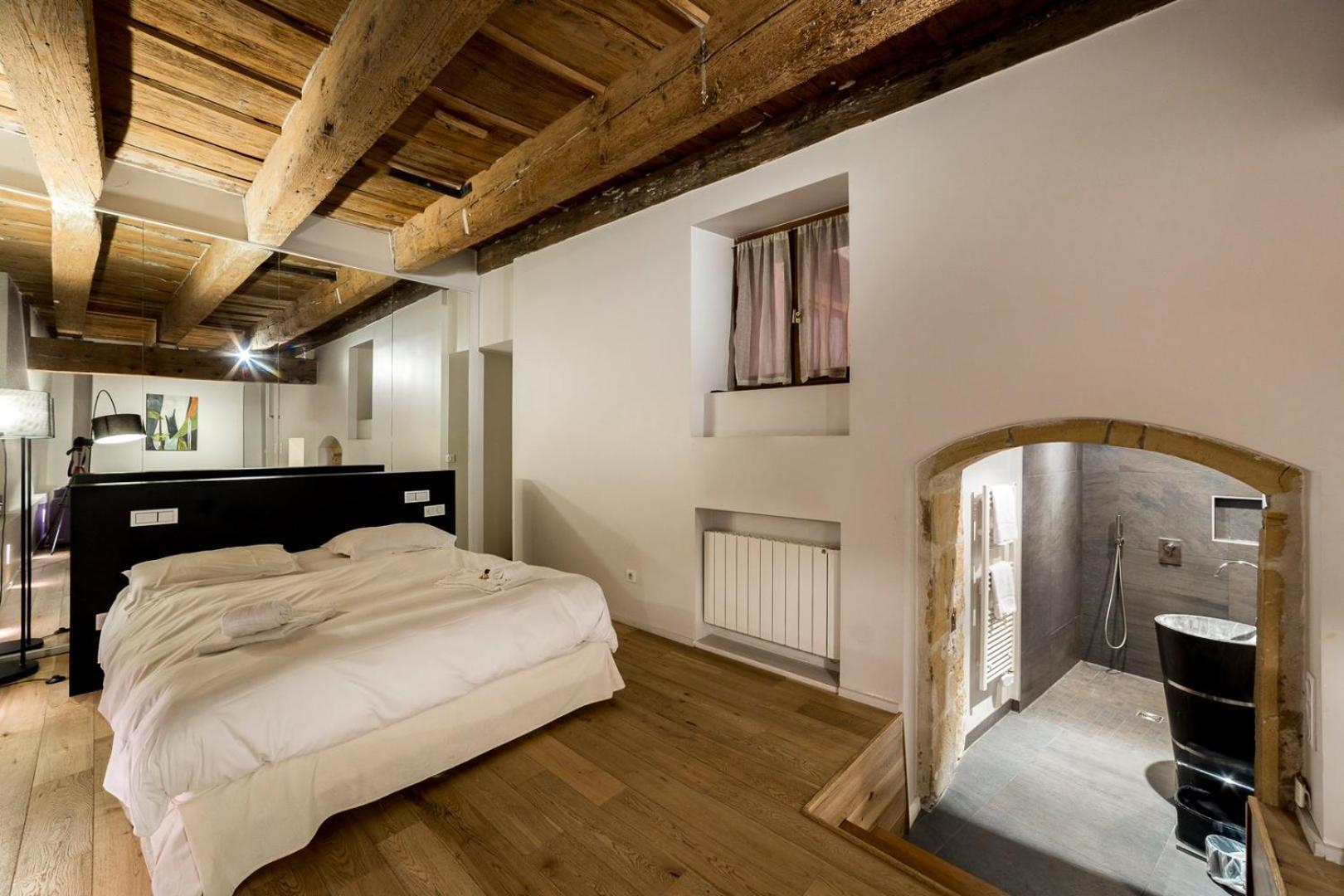 La Suite Miroirs - Plein Coeur Du Vieux Lyon Extérieur photo